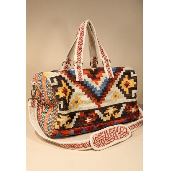 Handmade Cappadocia Weekender Duffle Bag - Picture 9 of 10